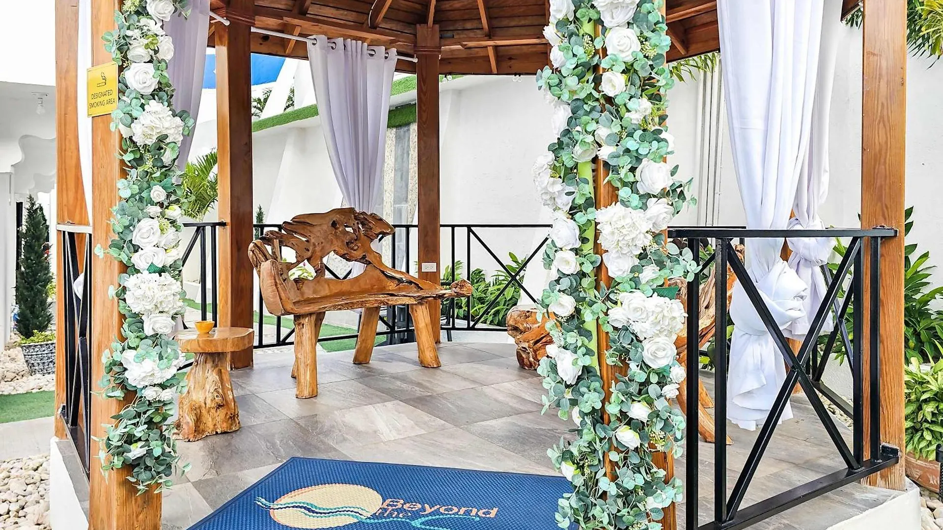 Inn Hospitality Expert Bts 8 - Pool Beach & Bar Montego Bay