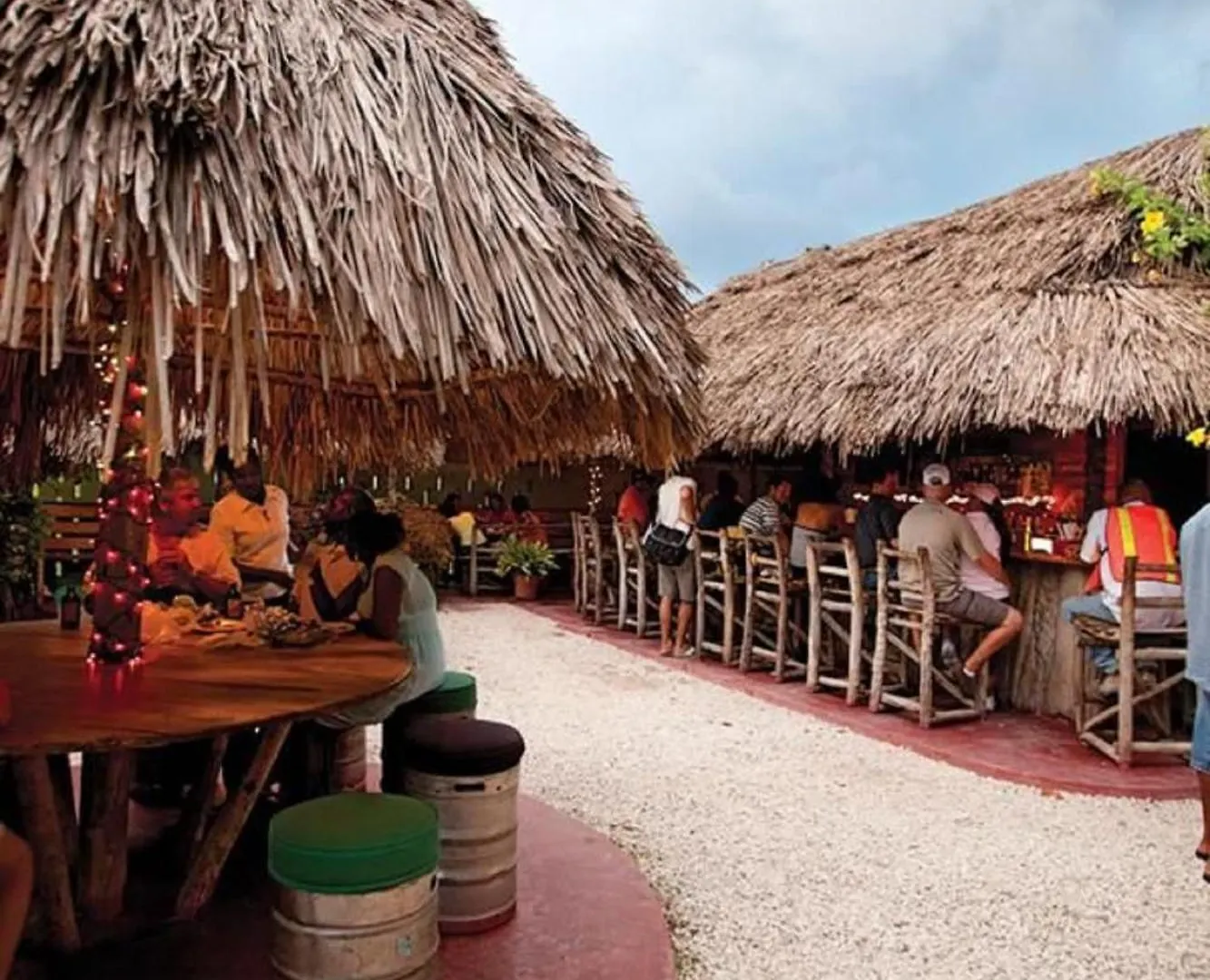 Hospitality Expert Bts 8 - Pool Beach & Bar Montego Bay 0*,  Jamajka